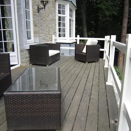 Spacious Spa Villa With Garden 스파