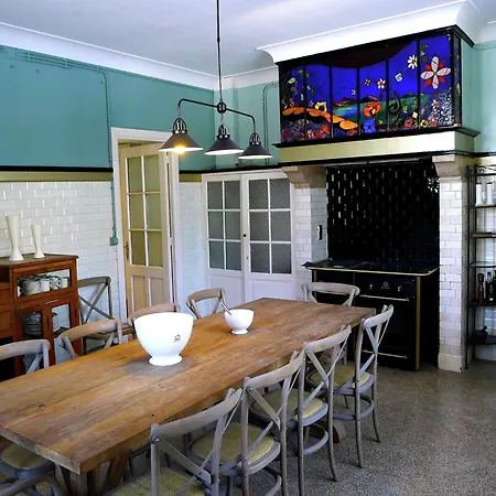 빌라 Spacious Spa Villa With Garden