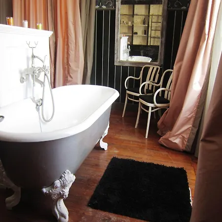 Spacious Spa Villa With Garden *